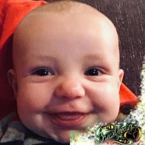 Meet your Posher, Lacey